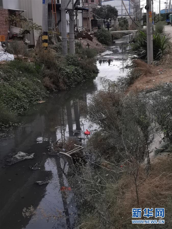 （新華調(diào)查&middot;國(guó)務(wù)院農(nóng)村人居環(huán)境大檢查&middot;圖文互動(dòng)）（4）農(nóng)村生活污水何處去？&mdash;&mdash;農(nóng)村污水治理&ldquo;梗阻&rdquo;現(xiàn)象調(diào)查