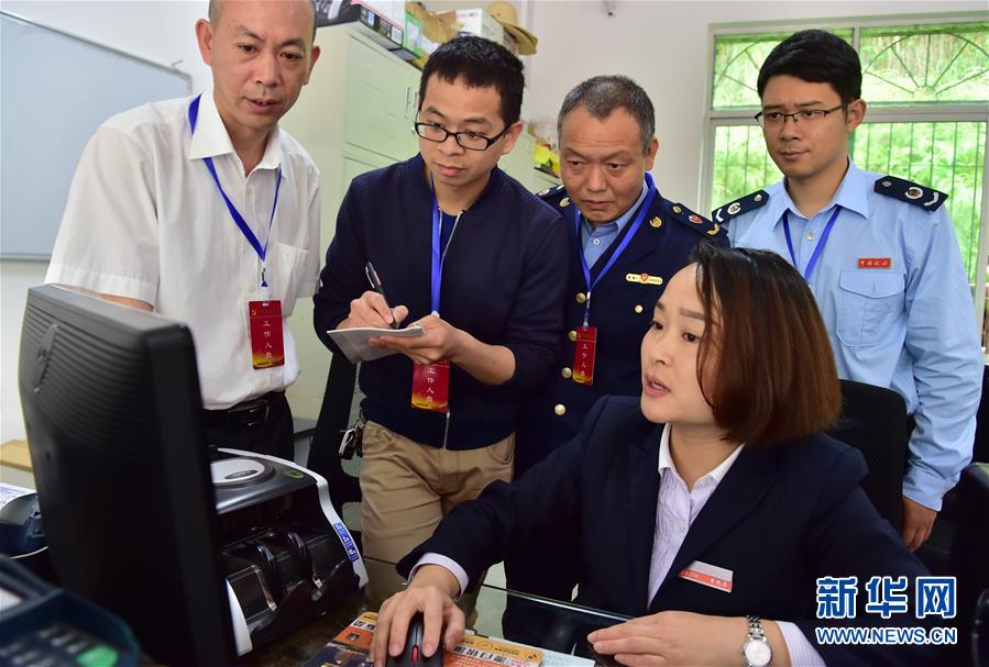 （新華全媒頭條&middot;圖文互動(dòng)）（5）久久為功糾&ldquo;四風(fēng)&rdquo;樹(shù)新風(fēng)&mdash;&mdash;八項(xiàng)規(guī)定出臺(tái)7周年之際作風(fēng)建設(shè)新觀察