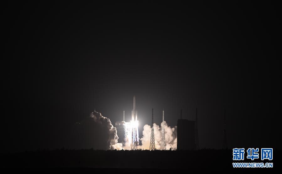 （新華全媒頭條&middot;圖文互動(dòng)）（2）&ldquo;胖五&rdquo;問(wèn)天記&mdash;&mdash;中國(guó)&ldquo;最強(qiáng)火箭&rdquo;長(zhǎng)征五號(hào)復(fù)出紀(jì)實(shí)