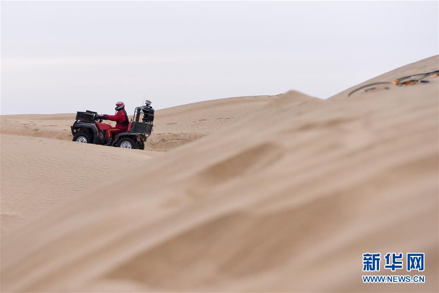 （新春走基層&middot;圖文互動(dòng)）（3）大漠中，一頂帳篷守歲五年