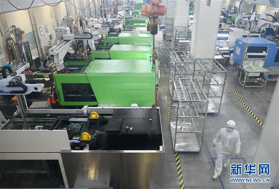 （來自經(jīng)濟前沿的故事&middot;企業(yè)復(fù)工復(fù)產(chǎn)&middot;圖文互動）（1）&ldquo;危機中發(fā)現(xiàn)新商機&rdquo;&mdash;&mdash;中國科技制造企業(yè)復(fù)工復(fù)產(chǎn)觀察