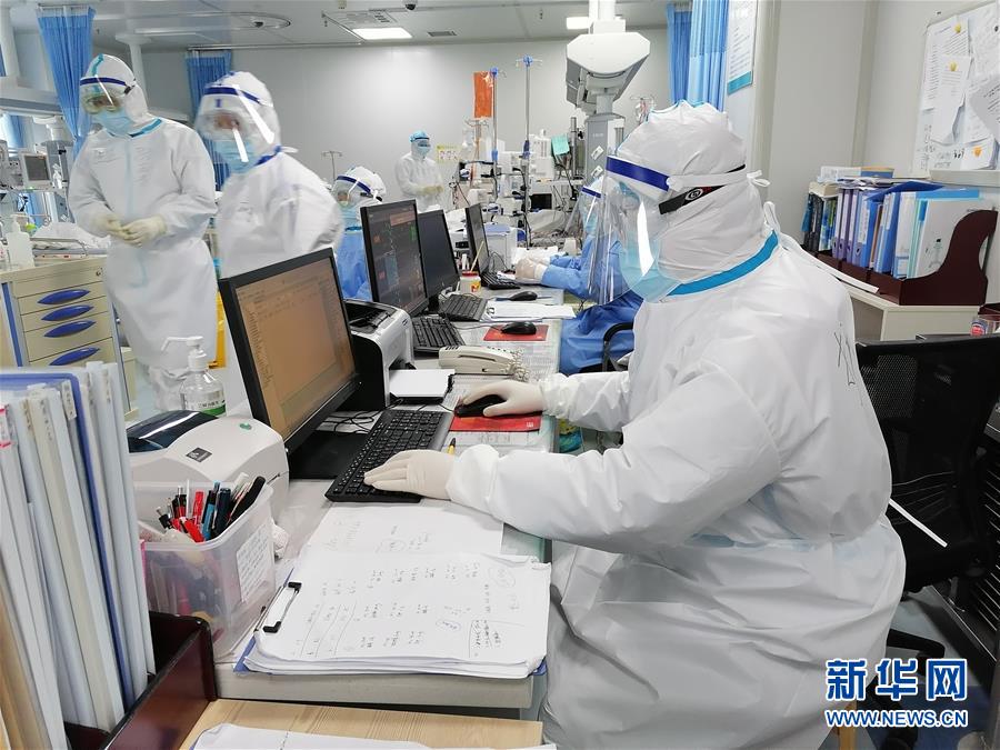 （聚焦疫情防控&middot;圖文互動(dòng)）（2）特寫：&ldquo;90后&rdquo;醫(yī)護(hù)情侶的抗疫堅(jiān)守