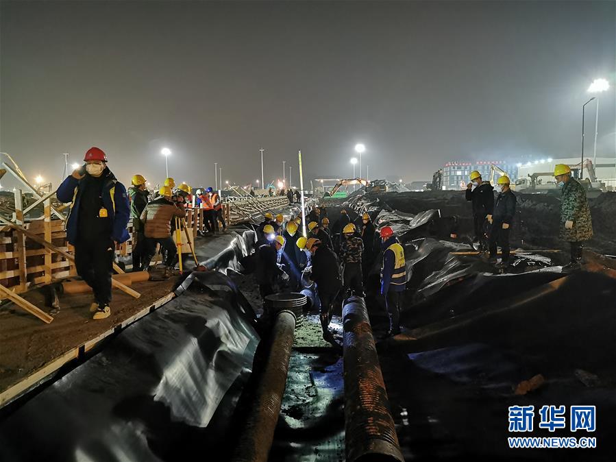 （一線抗疫群英譜&middot;圖文互動）（3）羅文浩：&ldquo;女兒，你的名字里有溫暖，有榮光！&rdquo;