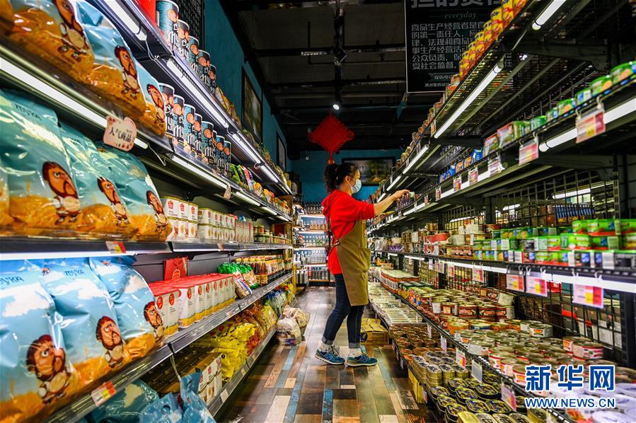 （聚焦疫情防控&middot;圖文互動(dòng)）（2）&ldquo;確保輸入病例不影響居民正常生活&rdquo;&mdash;&mdash;中國(guó)最大陸路口岸內(nèi)蒙古滿洲里口岸抗疫見聞