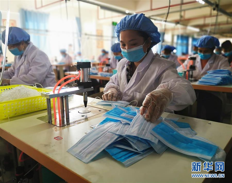 （決戰(zhàn)決勝脫貧攻堅(jiān)&middot;圖文互動(dòng)）（1）貧困戶的&ldquo;收入賬&rdquo;&mdash;&mdash;廣西極貧縣隆林各族自治縣見(jiàn)聞