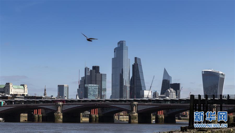 (國(guó)際疫情)(2)受疫情重創(chuàng) 英國(guó)經(jīng)濟(jì)經(jīng)歷“至暗時(shí)刻”