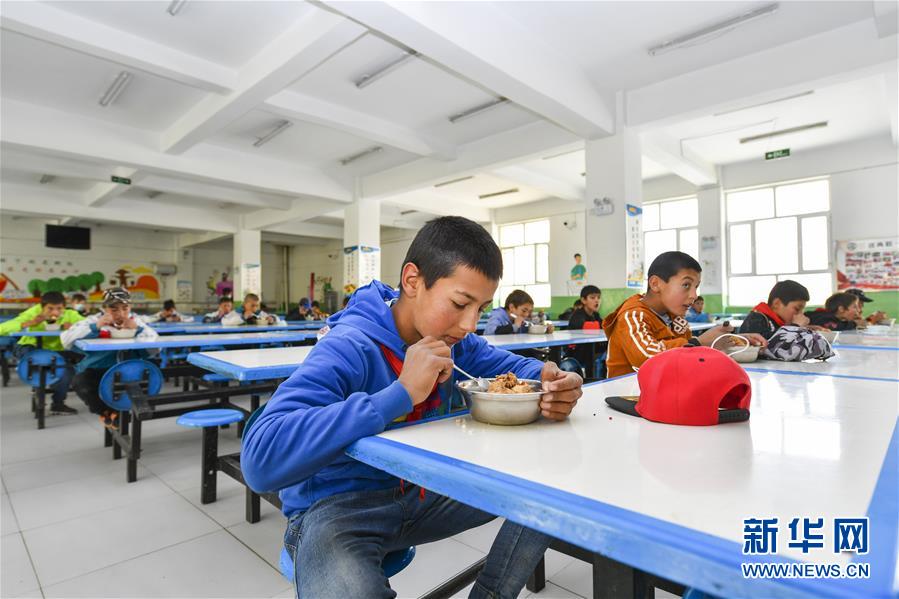 （新華全媒頭條&middot;圖文互動(dòng)）（3）飛吧，&ldquo;帕米爾雄鷹&rdquo;！