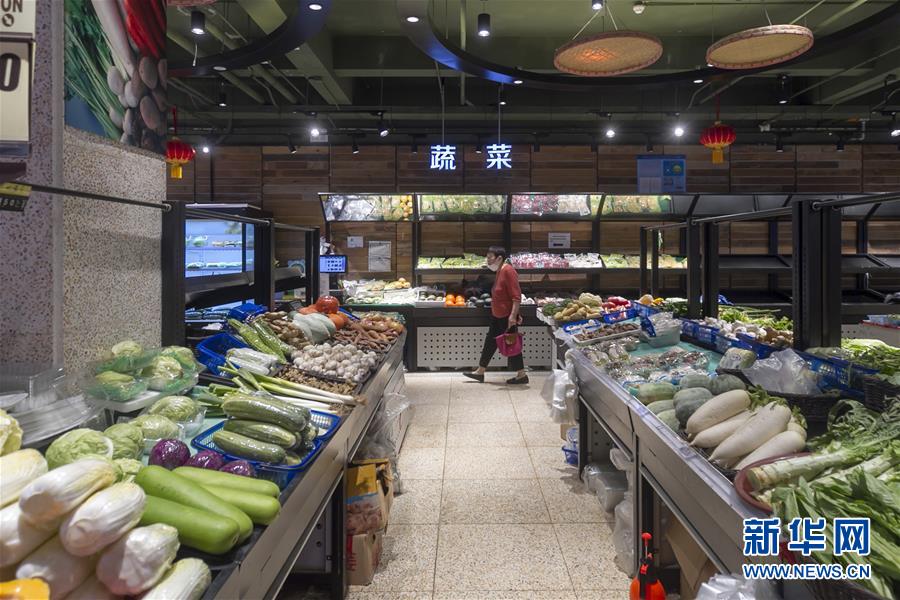 （圖文互動）（1）告別臟亂，留住溫情&mdash;&mdash;上海鬧市小菜場見聞