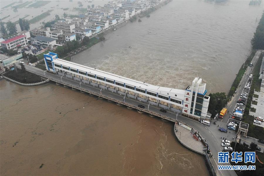 (防汛抗洪)(1)淮河王家壩閘開(kāi)閘泄洪 蒙洼蓄洪區(qū)啟用