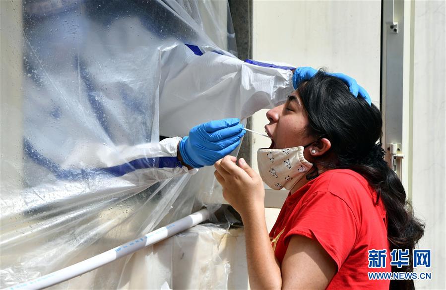 （國(guó)際&middot;圖文互動(dòng)）（15）特稿：穿越寒暑 無(wú)問(wèn)西東&mdash;&mdash;寫(xiě)在新冠疫情構(gòu)成&ldquo;國(guó)際關(guān)注的突發(fā)公共衛(wèi)生事件&rdquo;半年之際