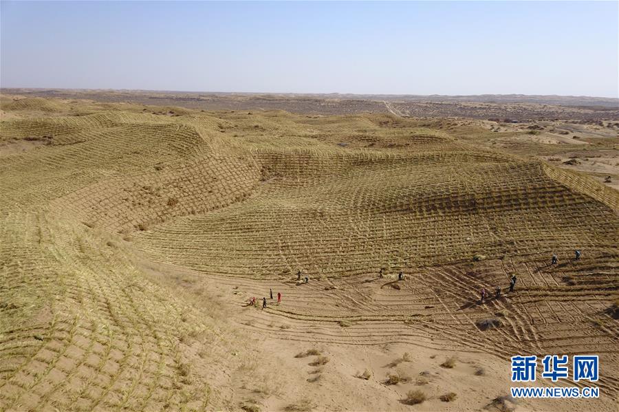 （在習(xí)近平新時代中國特色社會主義思想指引下&mdash;&mdash;新時代新作為新篇章&middot;習(xí)近平總書記關(guān)切事&middot;圖文互動）（4）綠色映底蘊，山水見初心&mdash;&mdash;生態(tài)優(yōu)先、綠色發(fā)展持續(xù)造福群眾美好生活