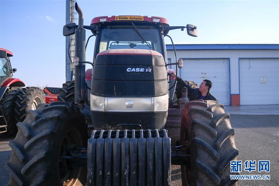 （在習(xí)近平新時(shí)代中國(guó)特色社會(huì)主義思想指引下&mdash;&mdash;新時(shí)代新作為新篇章&middot;習(xí)近平總書記關(guān)切事&middot;圖文互動(dòng)）（4）為黑土加&ldquo;油&rdquo;&mdash;&mdash;&ldquo;耕地中的大熊貓&rdquo;，我們這樣保護(hù)