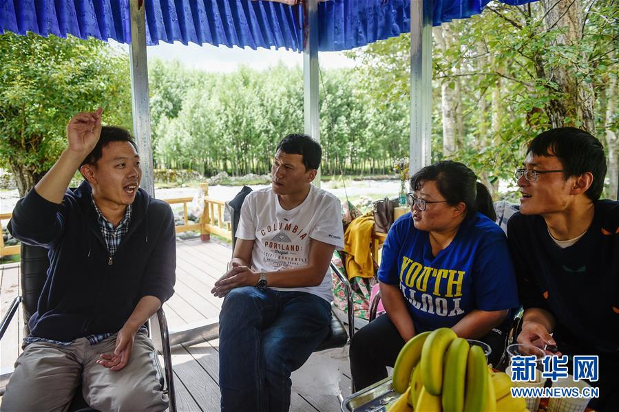 （圖文互動(dòng)）（3）一片冰心在雪域&mdash;&mdash;北京援藏醫(yī)療隊(duì)輪換側(cè)記