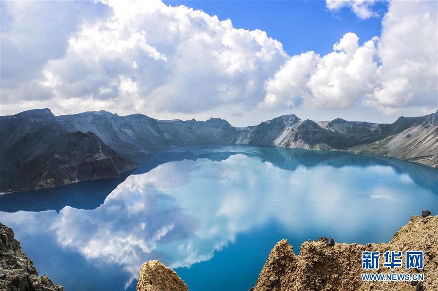 （新華全媒頭條&middot;走向我們的小康生活&middot;圖文互動）（9）黑土地上是我家&mdash;&mdash;在吉林，一瞥中國東北鄉(xiāng)村美麗未來