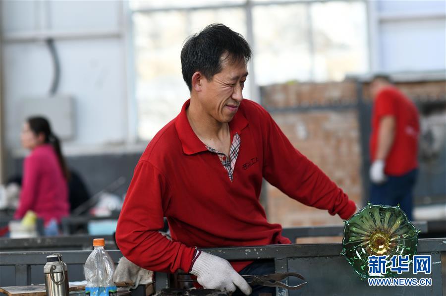 （新華全媒頭條&middot;五中全會(huì)精神在基層&middot;圖文互動(dòng)）（5）贏向未來&mdash;&mdash;來自齊魯大地上的學(xué)思踐行