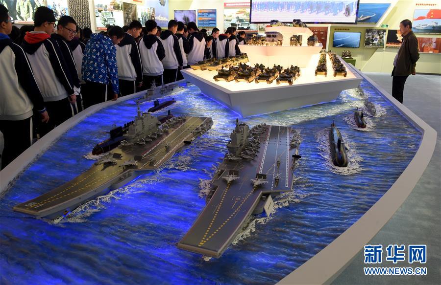 （新華全媒頭條&middot;圖文互動）（5）從歷史中汲取繼續(xù)前進(jìn)的力量&mdash;&mdash;習(xí)近平總書記參觀慶祝改革開放40周年大型展覽側(cè)記