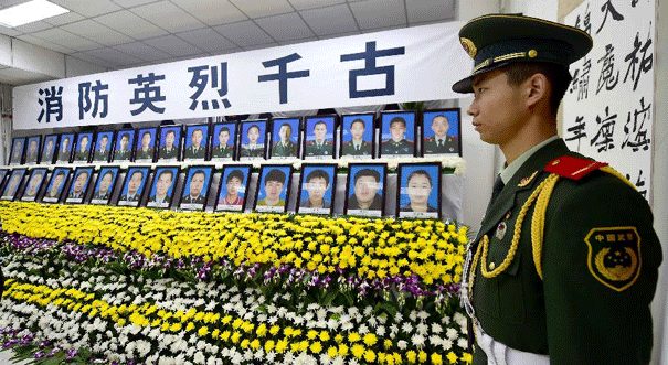 天津港&ldquo;8&middot;12&rdquo;事故：致敬消防英烈