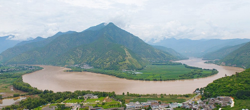 輕舟正過萬重山&mdash;&mdash;深入推動長江經濟帶發(fā)展述評