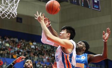 籃球&mdash;&mdash;CBA：上海嗶哩嗶哩勝四川五糧金樽