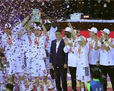 新華體育系列訪(fǎng)談|沈陽(yáng)體育產(chǎn)業(yè)的發(fā)展之智：激發(fā)城市活力，助推經(jīng)濟(jì)轉(zhuǎn)型