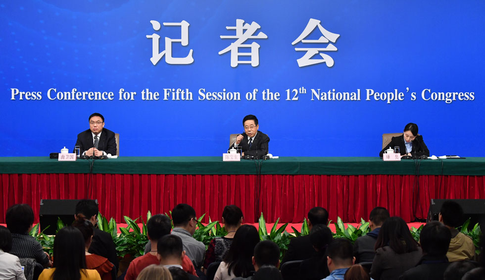 回放：教育部部長(zhǎng)陳寶生就&ldquo;教育改革發(fā)展&rdquo;答問(wèn)