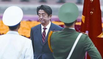 弧形&ldquo;包圍中國(guó)&rdquo; 安倍異想天開