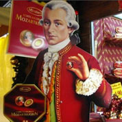 出國(guó)旅游帶什么禮物？