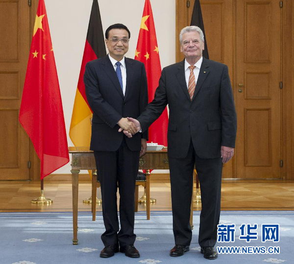 10月10日，國務院總理李克強在柏林會見德國總統(tǒng)高克。 新華社記者王曄 攝 