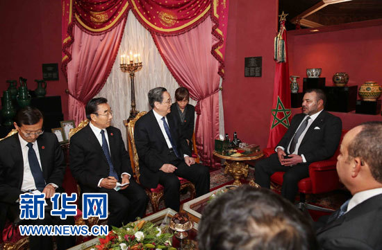 11月4日，中國(guó)全國(guó)政協(xié)主席俞正聲在非斯會(huì)見摩洛哥國(guó)王穆罕默德六世。 新華社記者 劉衛(wèi)兵 攝