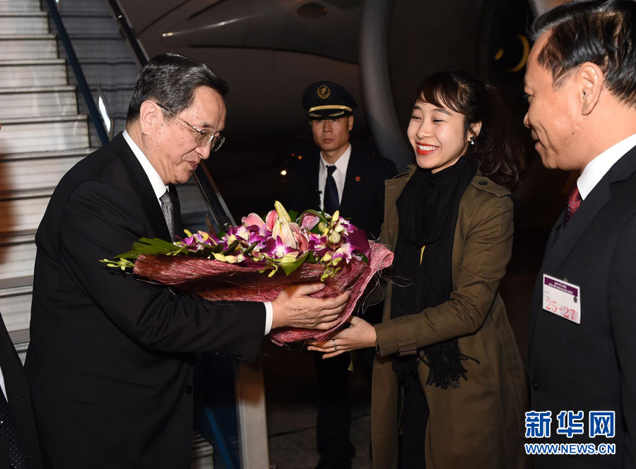 12月25日至27日，中共中央政治局常委、全國(guó)政協(xié)主席俞正聲對(duì)越南進(jìn)行正式訪問。這是12月25日，俞正聲抵達(dá)河內(nèi)，開始對(duì)越南進(jìn)行正式訪問。 新華社記者馬占成攝