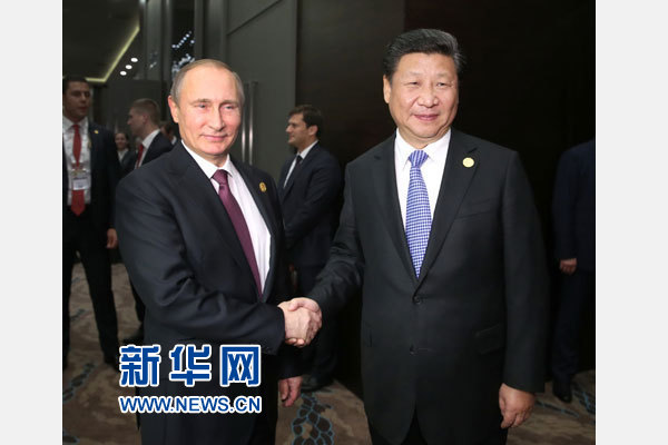 11月15日，國家主席習近平在土耳其安塔利亞會見俄羅斯總統(tǒng)普京。 新華社記者馬占成攝