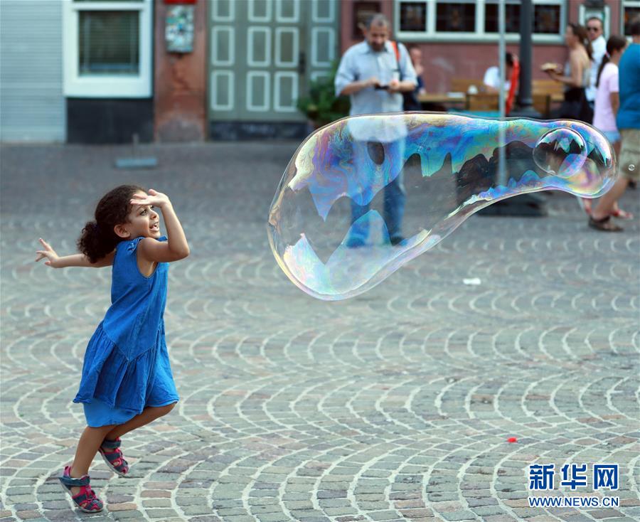 （國際）（3）法蘭克福舉辦&ldquo;美因河節(jié)&rdquo;