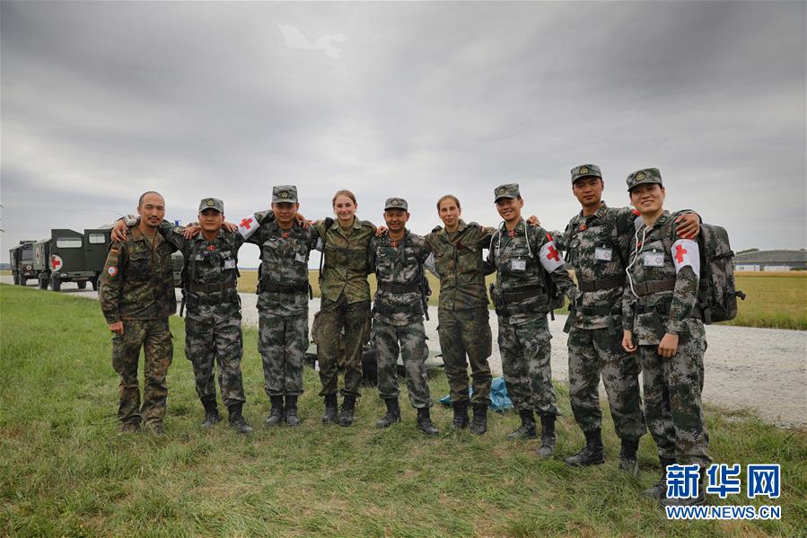 （國際&middot;圖文互動(dòng)）（1）通訊：海外演訓(xùn)場，走來一群中國衛(wèi)生士官