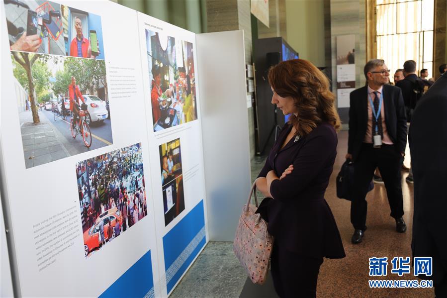 （國際）（3）&ldquo;為人民謀幸福：新中國70年人權成就展&rdquo;在日內(nèi)瓦萬國宮開幕