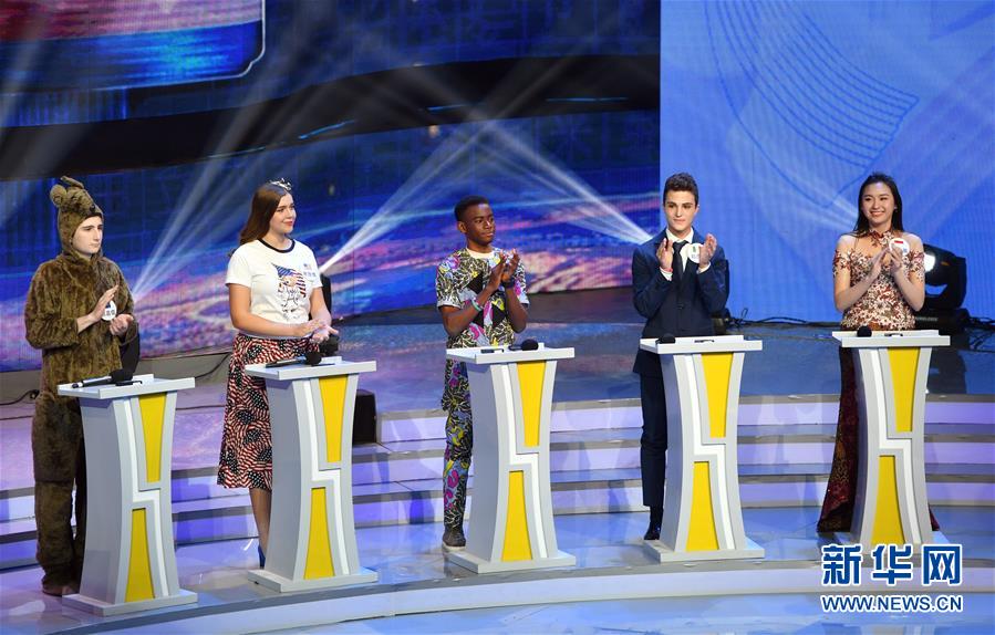 （文化）（2）第十二屆&ldquo;漢語(yǔ)橋&rdquo;世界中學(xué)生中文比賽決賽在鄭州落幕