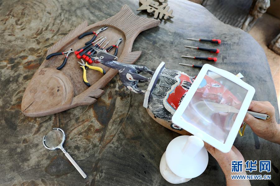 （國際&middot;圖文互動）（6）通訊：收藏&ldquo;非洲之美&rdquo;的中國人&mdash;&mdash;訪幾內(nèi)亞灣非洲國際藝術(shù)博物館館長謝燕申