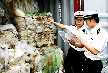 中國(guó)向洋垃圾說(shuō)&ldquo;不&rdquo;